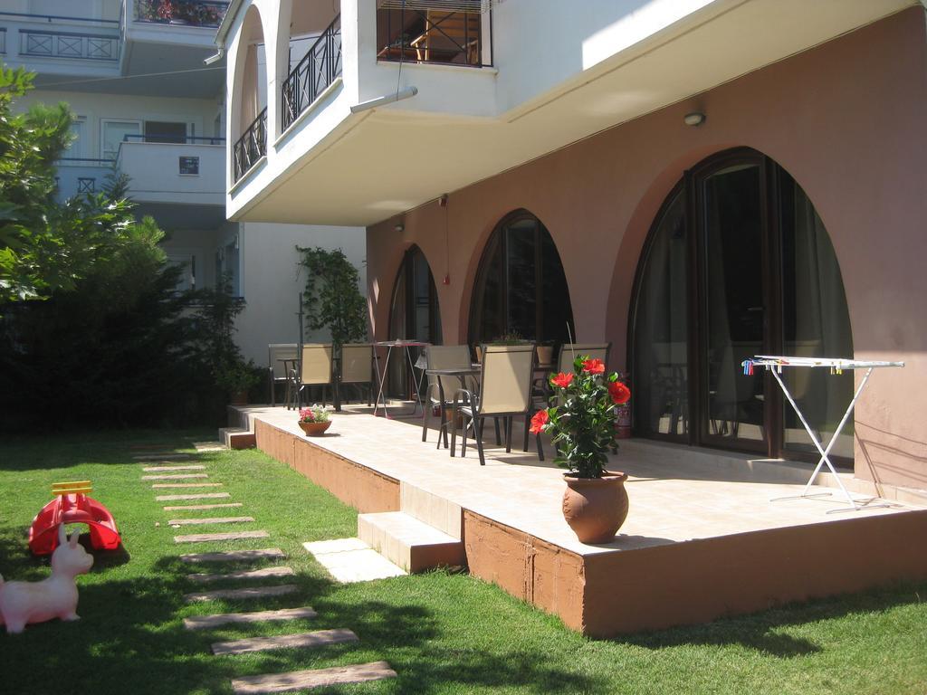 קראמוטי Nautica Bay Apartments מראה חיצוני תמונה