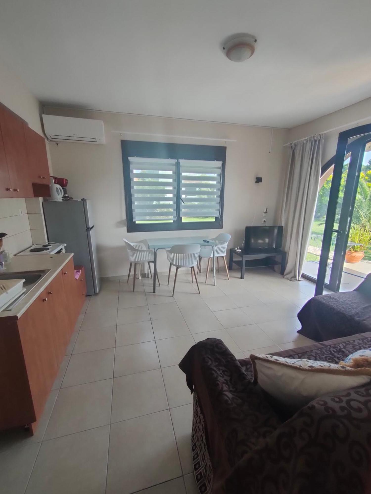 קראמוטי Nautica Bay Apartments מראה חיצוני תמונה