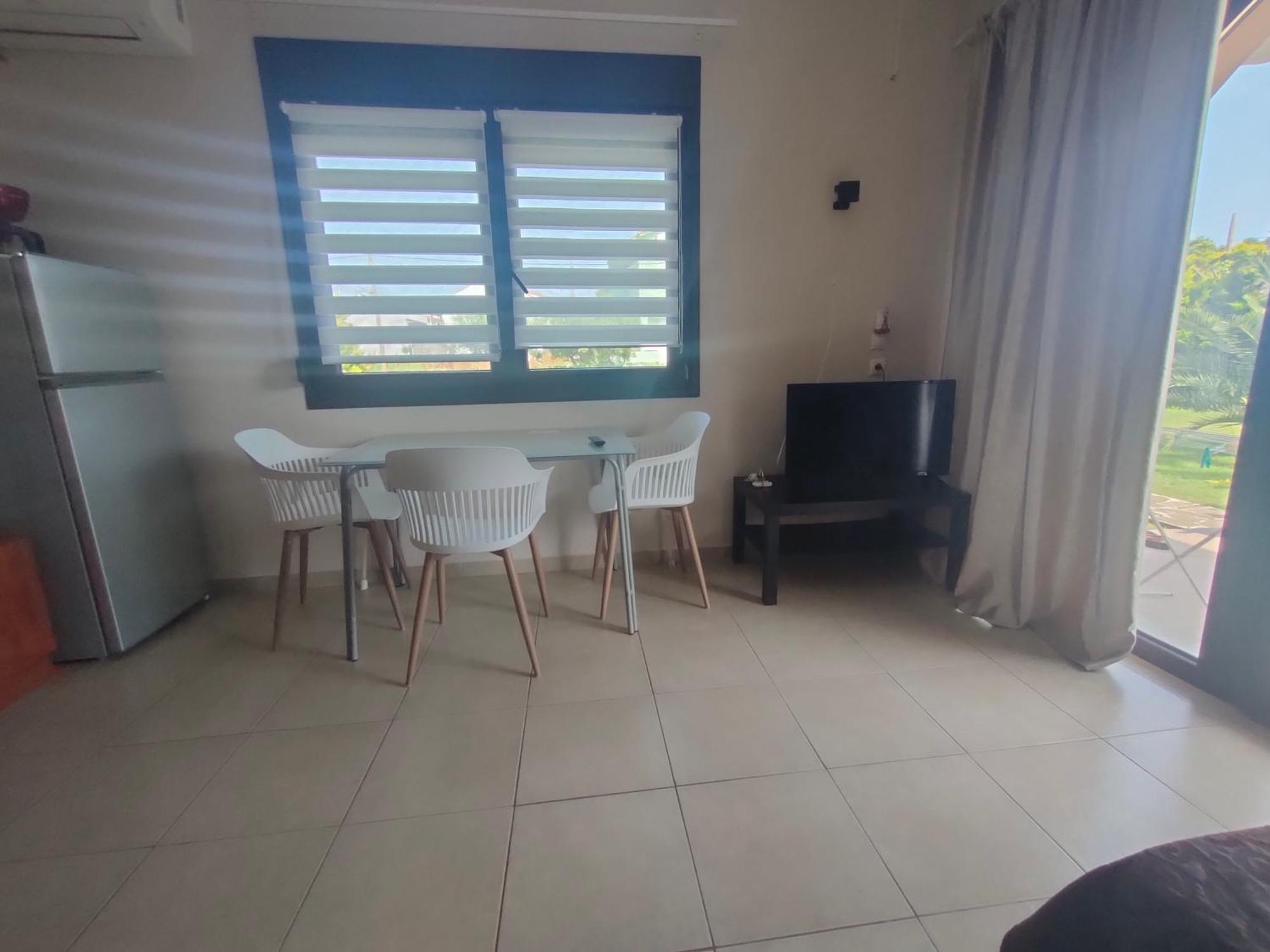 קראמוטי Nautica Bay Apartments מראה חיצוני תמונה
